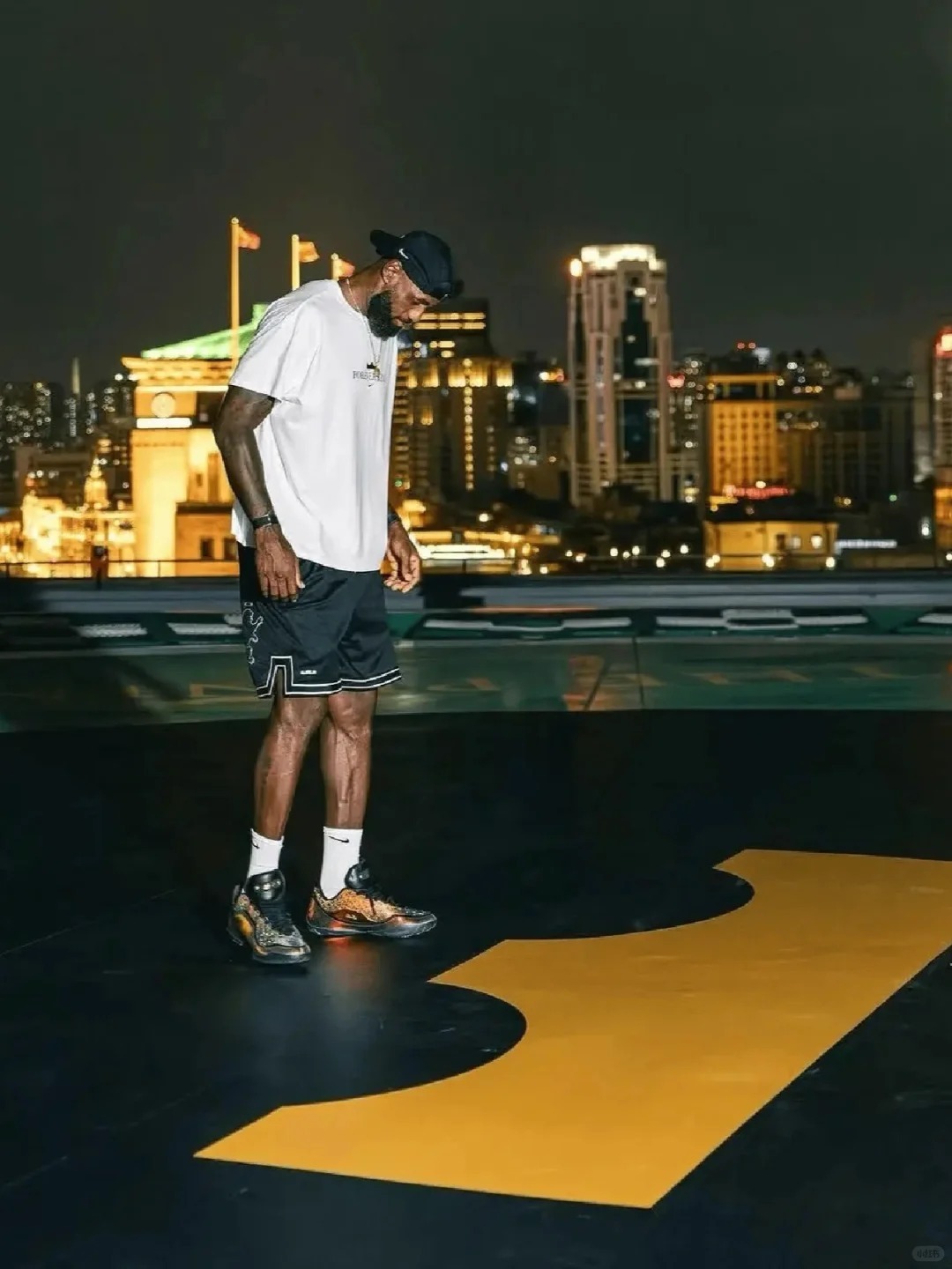 男款 NIKE LEBRON JAMES AS LJ M NK 8IN SHORT LBJ 小皇帝 獅子 王者榮耀 口袋拉鍊 抽繩 黑色 籃球褲【HV3395-010】LBJ23