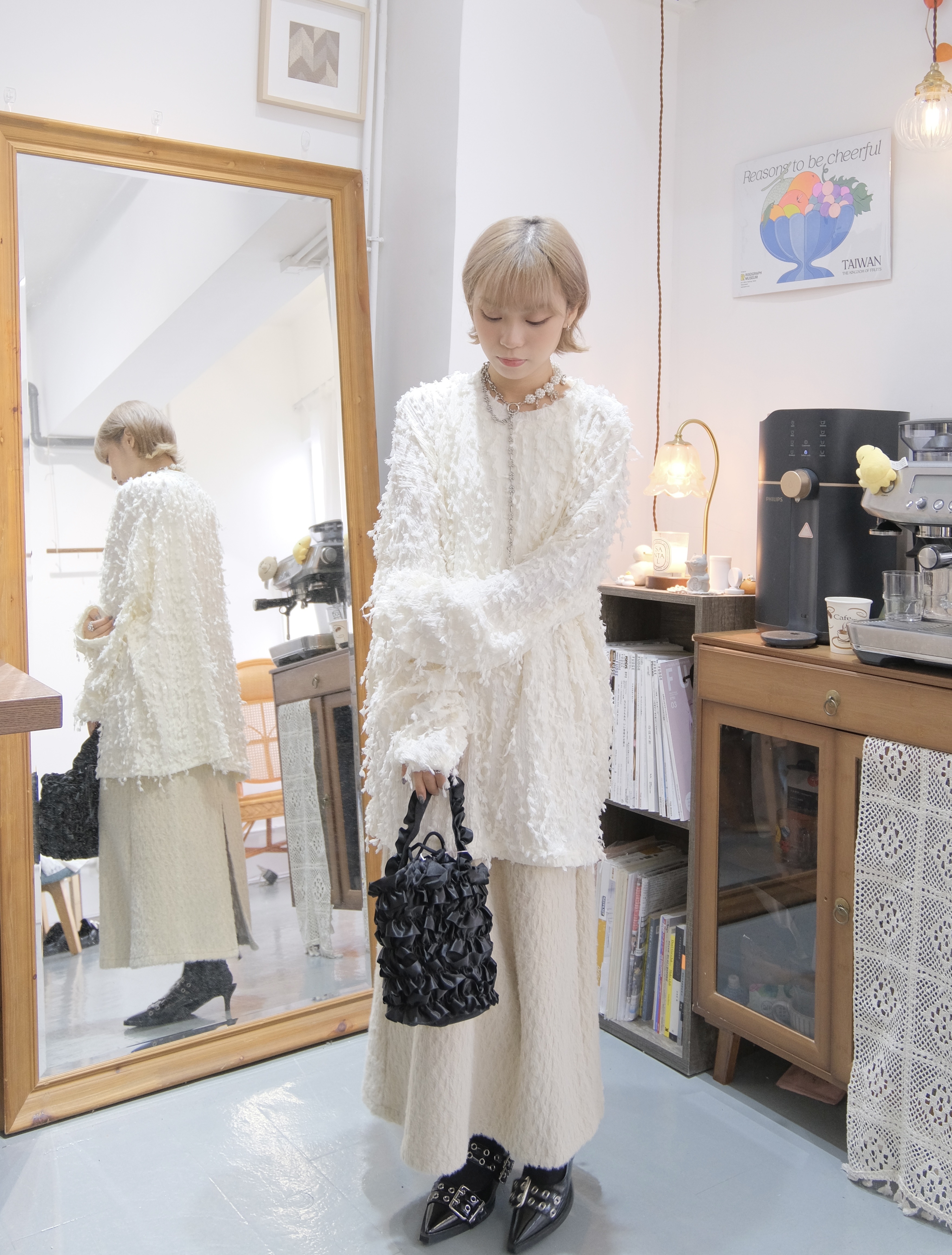 毛毛質感Oversize Top