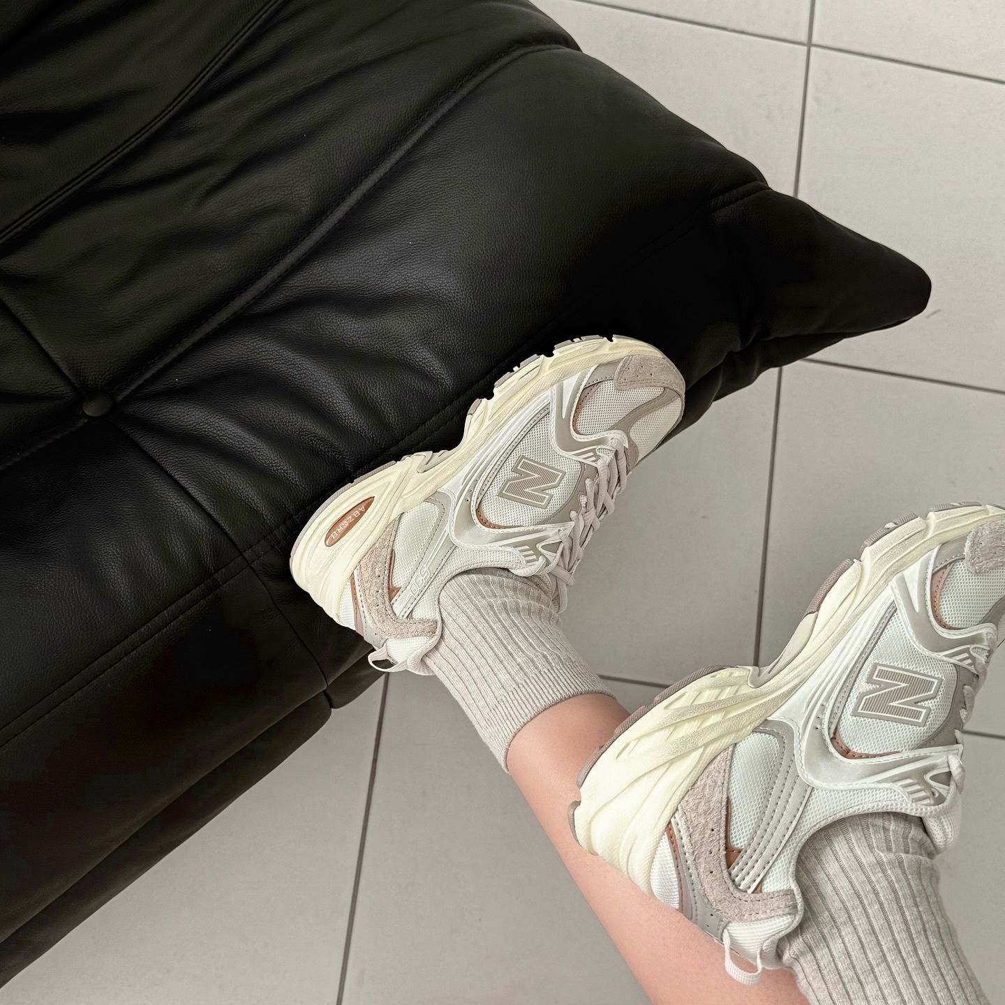 New Balance 530 伯爵奶茶 淡奶茶 白色 格紋 復古鞋 MR530HX