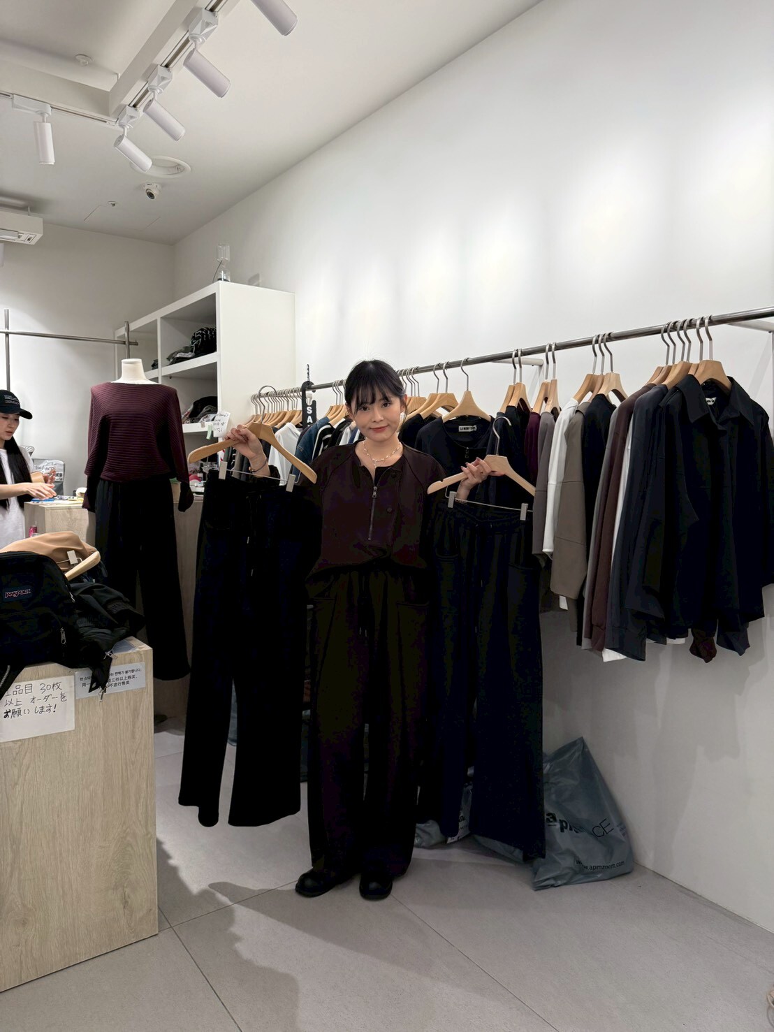 LA5113 全橡筋大口袋休閒褲