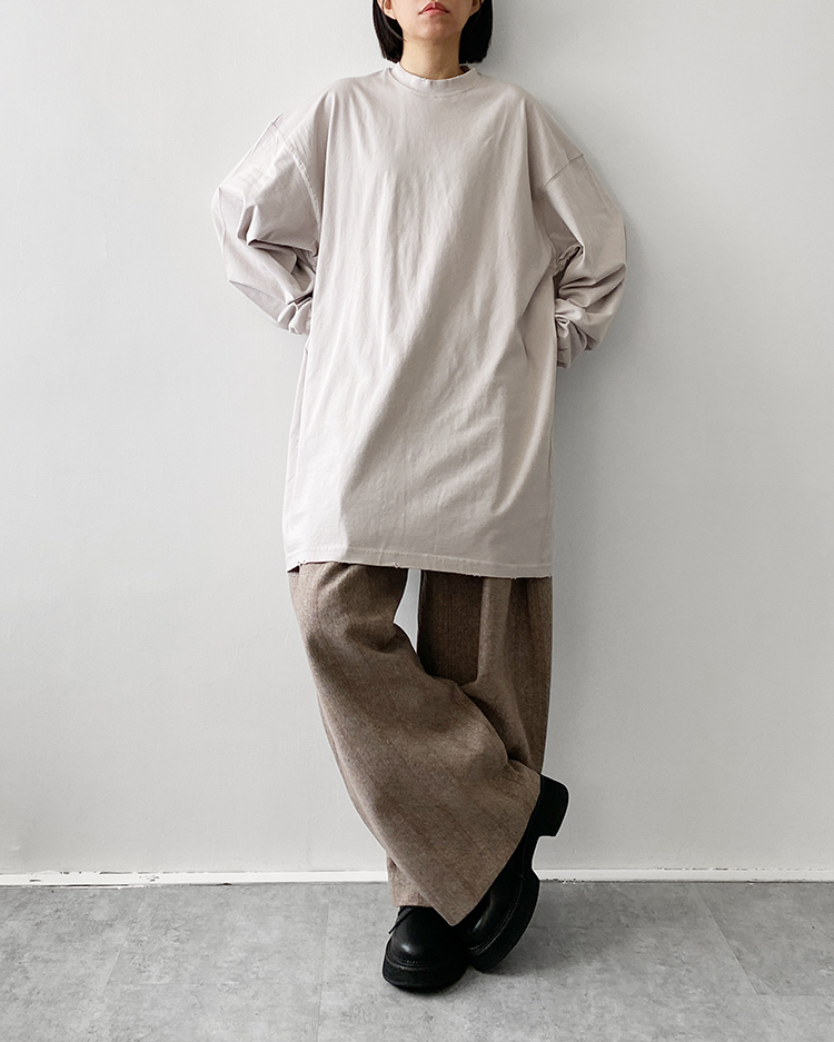 MKT-2811 破壞微領寬大T