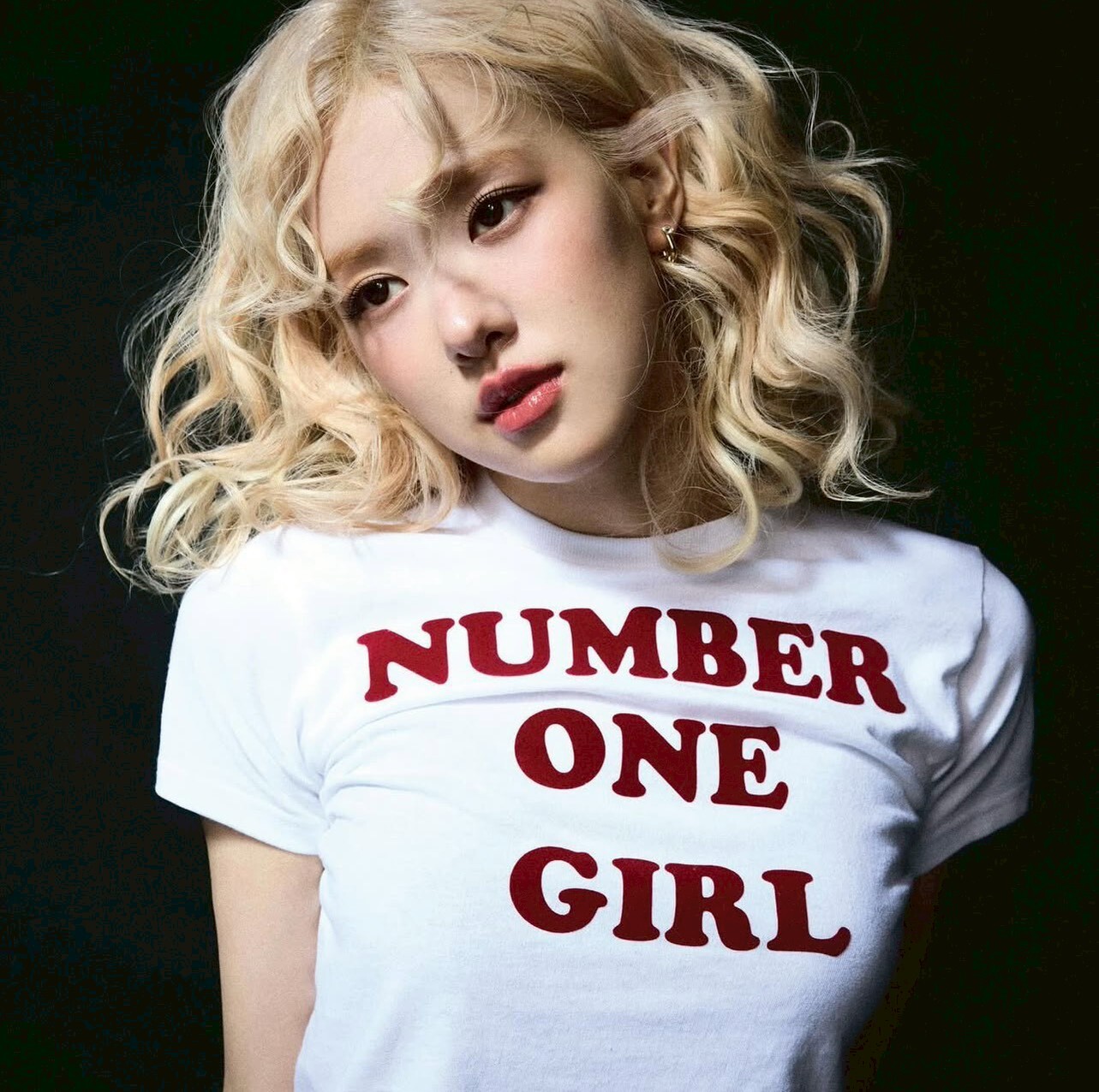 ROSÉ “Number One Girl” 快閃店限定 白色短袖 T