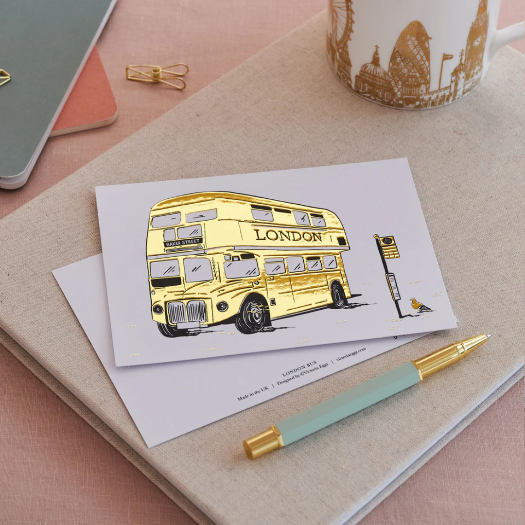 1VE1026-026 VICTORIA EGGS London Bus Postcard #PC06 (D-EU-E)