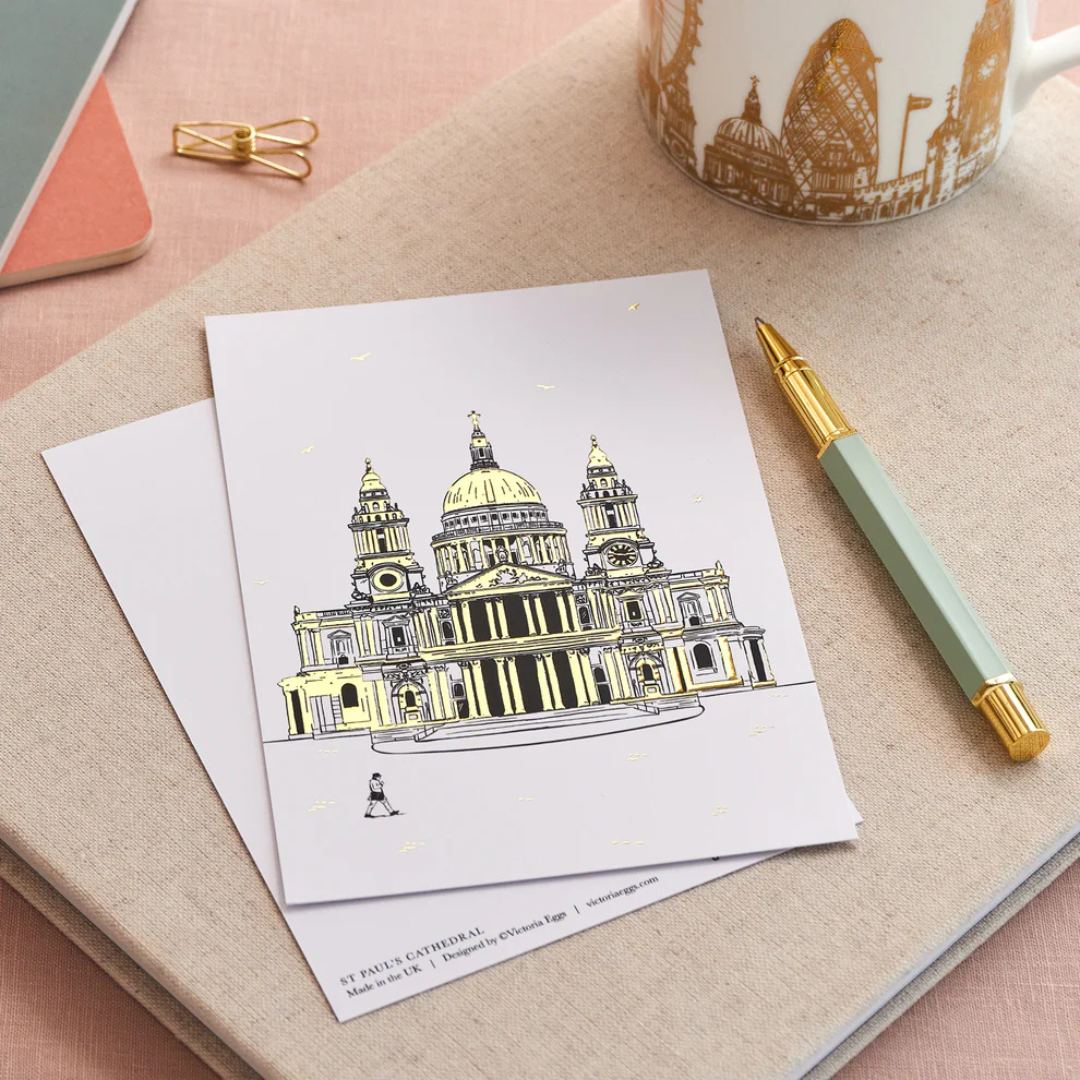 1VE1026-027 VICTORIA EGGS Visiting St Paul's Postcard #PC07 (D-EU-E)