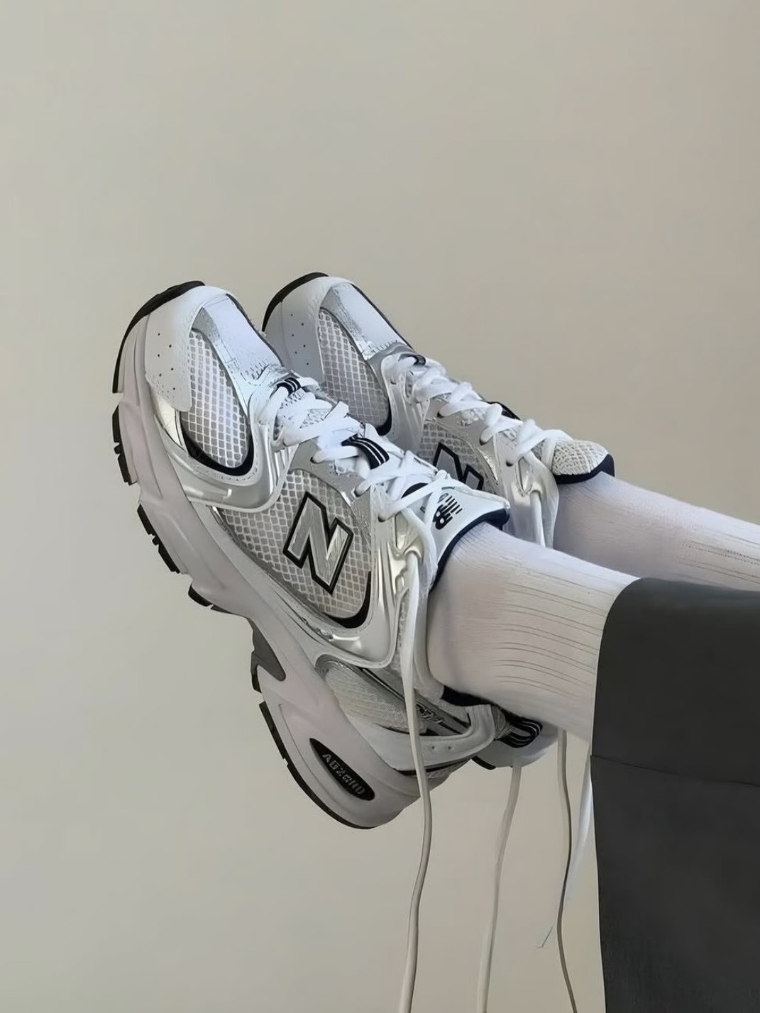 <2025ByeBye👋🏻> New balance 530 銀雪花❄️ (MR530SG)