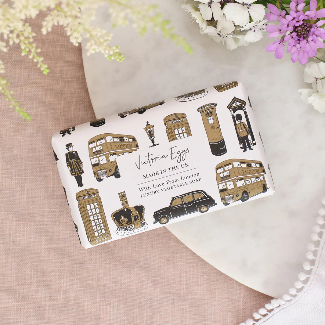 1VE1026-035 VICTORIA EGGS City of London Soap - Lilac & Vanilla Musk #SOAP08 (D-EU-E)
