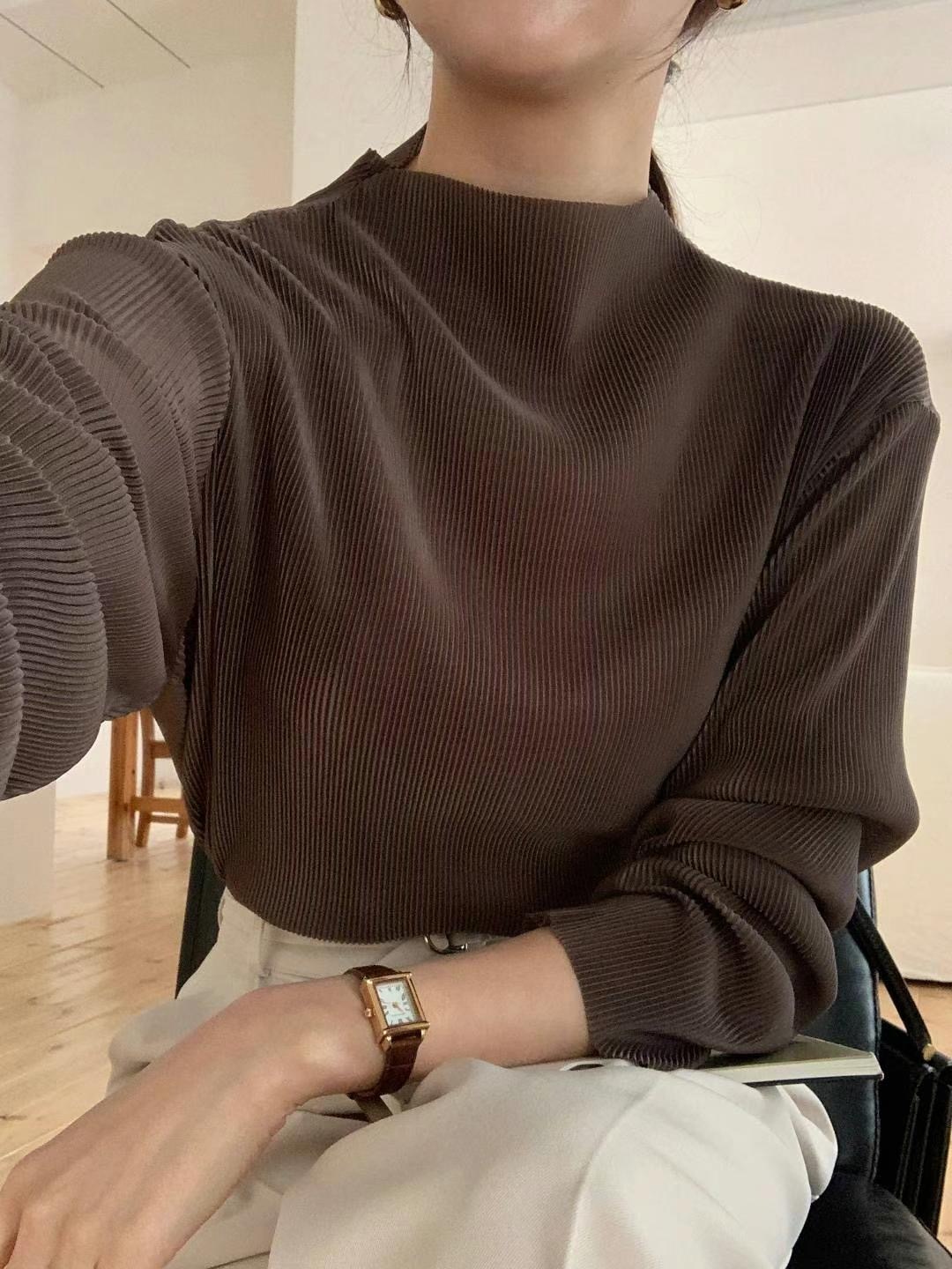 #228N578 Cool&basic 直坑半高領素色長袖上衣