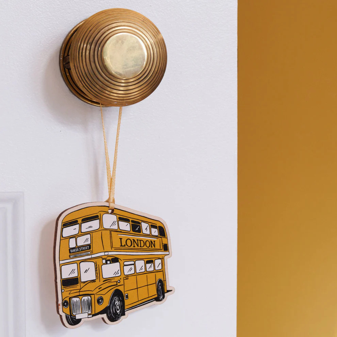 1VE1026-040 VICTORIA EGGS London City Bus Wooden Decoration #DEC11 (D-EU-E)