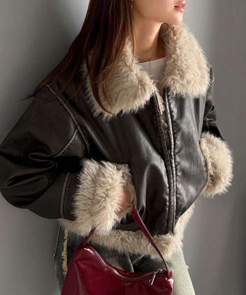 日本🇯🇵連線 Mily Bilet 復古保暖絨毛領x仿皮騎士夾克 短版 毛絨 皮衣 外套 夾克 長袖 2色(任買兩件711免運)/預購