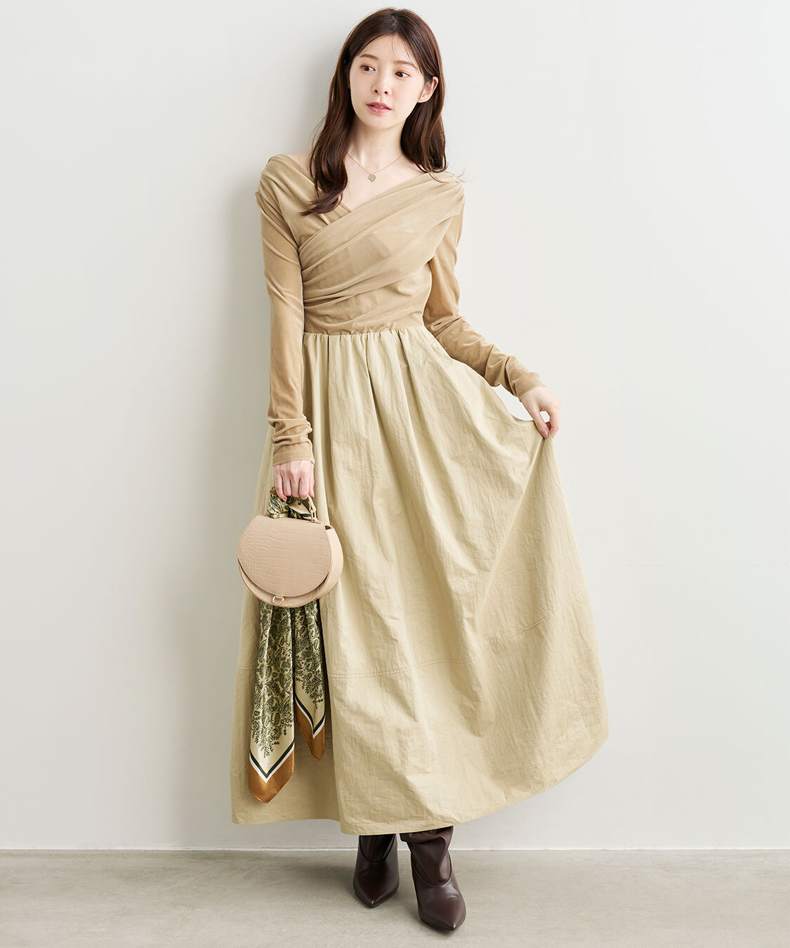 [預購] 折扣 COCO DEAL 天鵝絨拼接洋裝