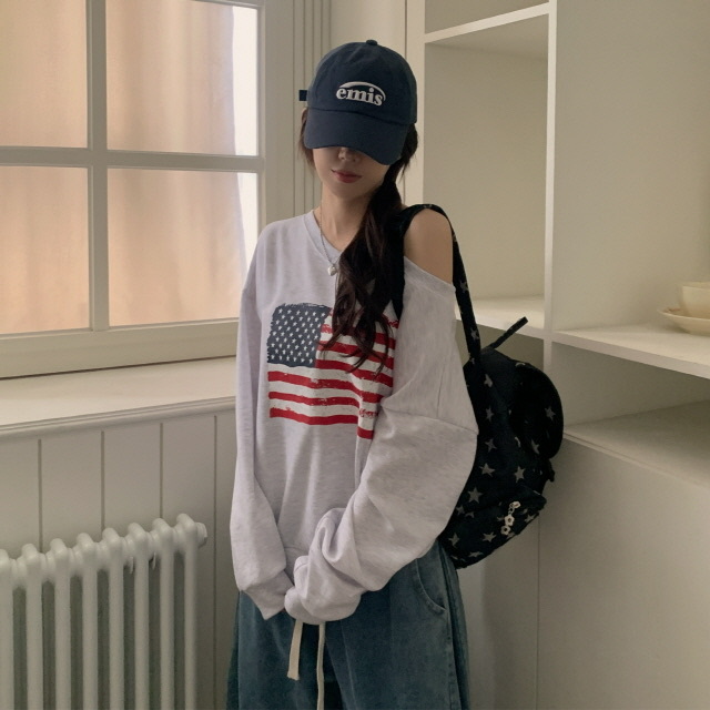 【優惠預訂】韓國寬領露肩USA衛衣（6色）