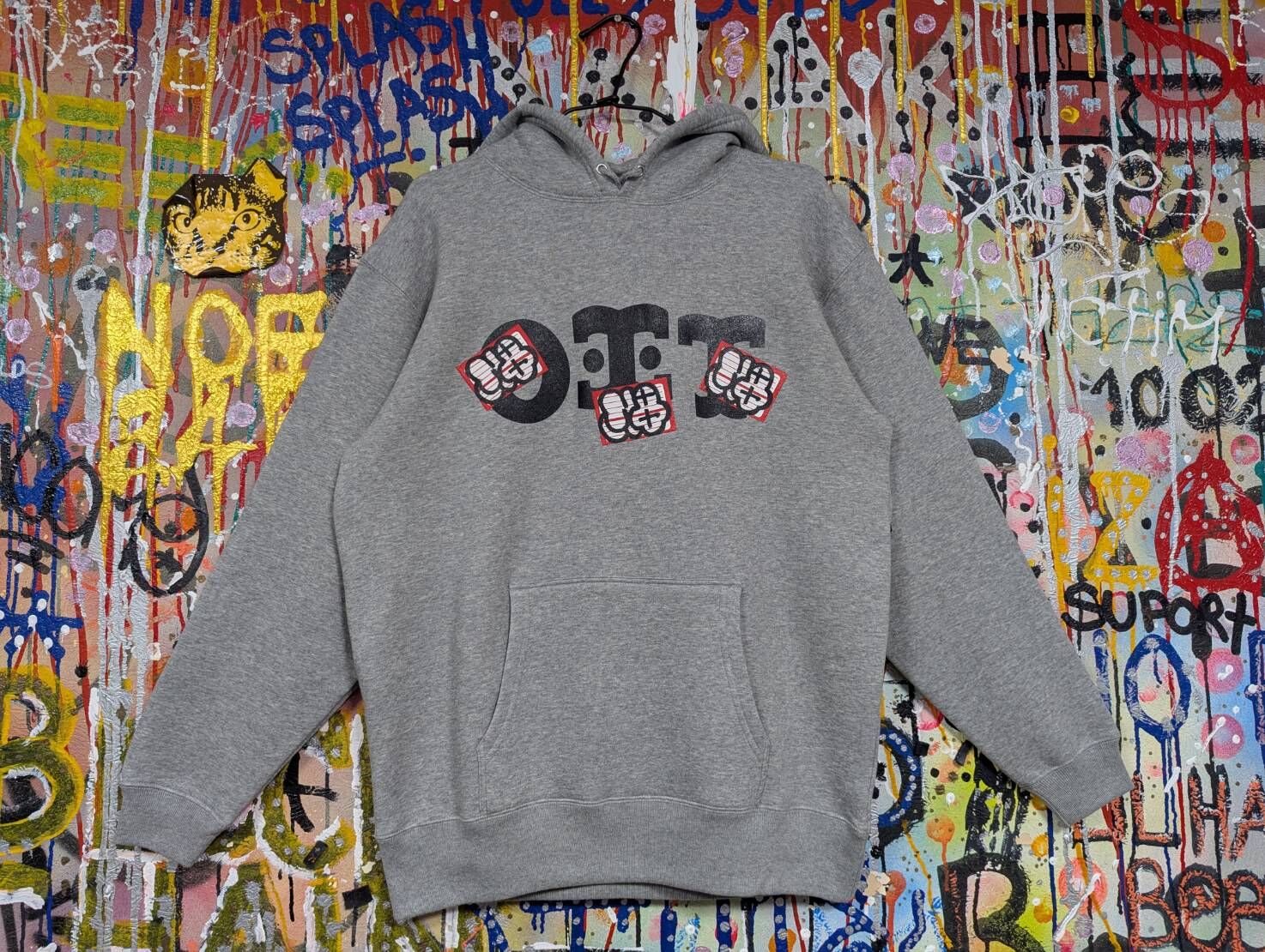 OIT x MQ 帽T 灰色