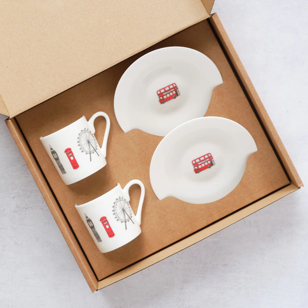 1VE1026-054 VICTORIA EGGS London Skyline - Boxed Set of 2 Espresso Cups and Saucers GIFT SET #ESM02 (D-EU-E)