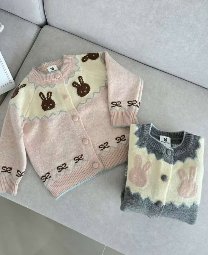 HCB10T015GY HANA COCO-雲朵灰兔子撞色開衫