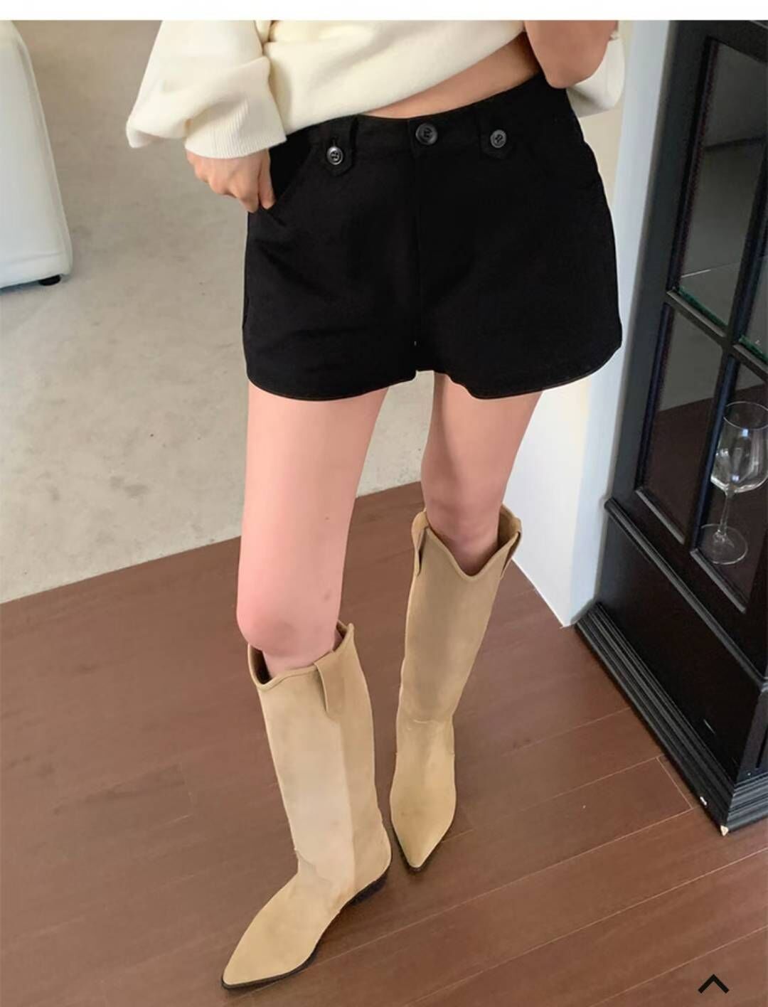 T29 低腰短褲 (白S)