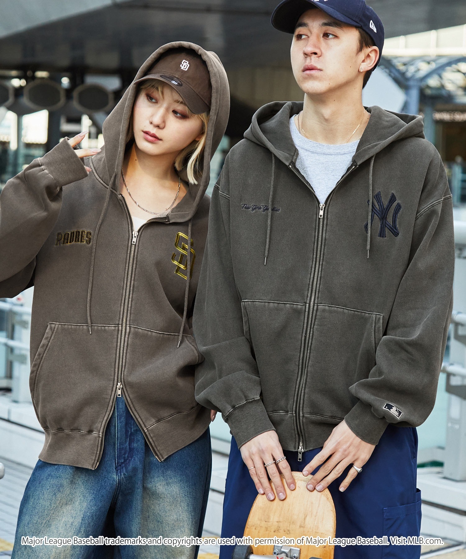 預訂 | MLB Embroidered Pigment Washed Oversized Fleece Zip 日本限定