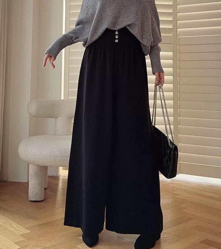 【顯瘦修身的高腰針織垂感寬褲】（現貨）