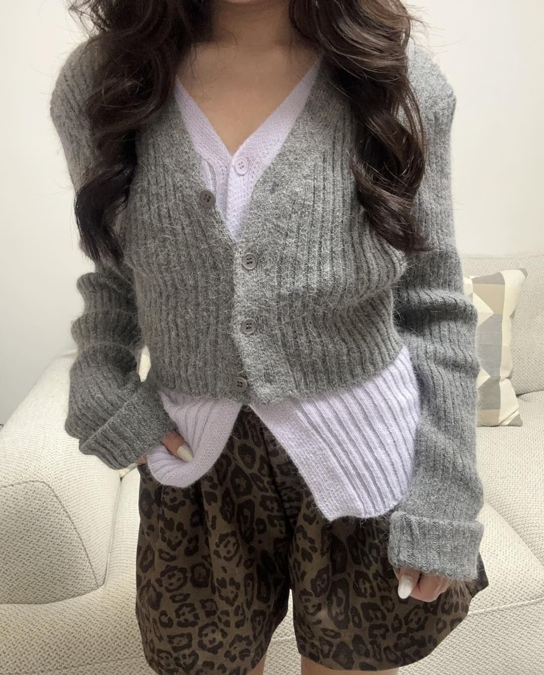 【質感超好的兔毛假2件針織造型上衣】（現貨）