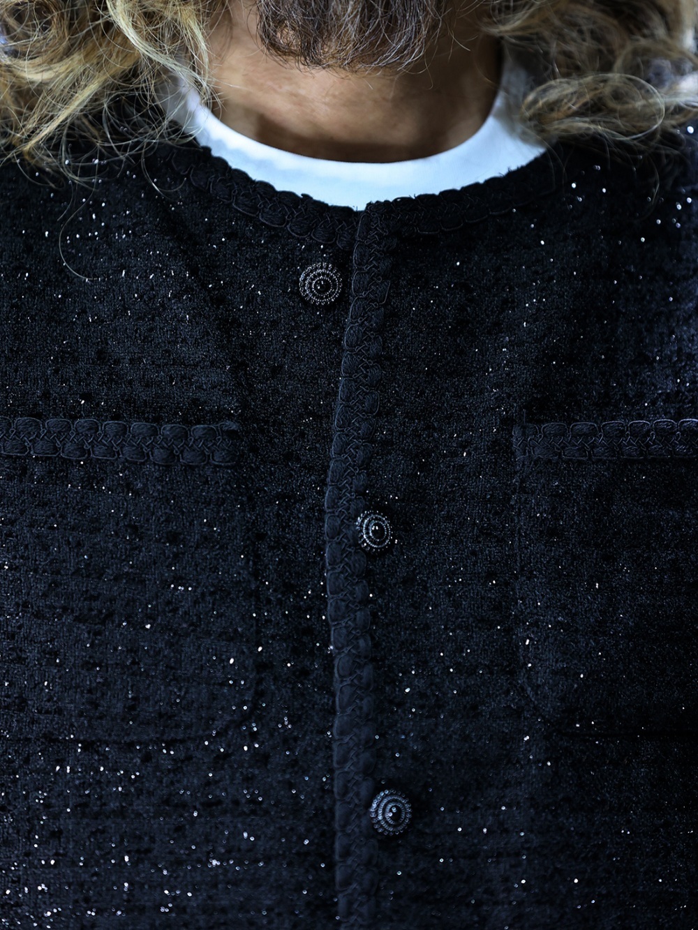 閃亮黑色粗花呢夾克