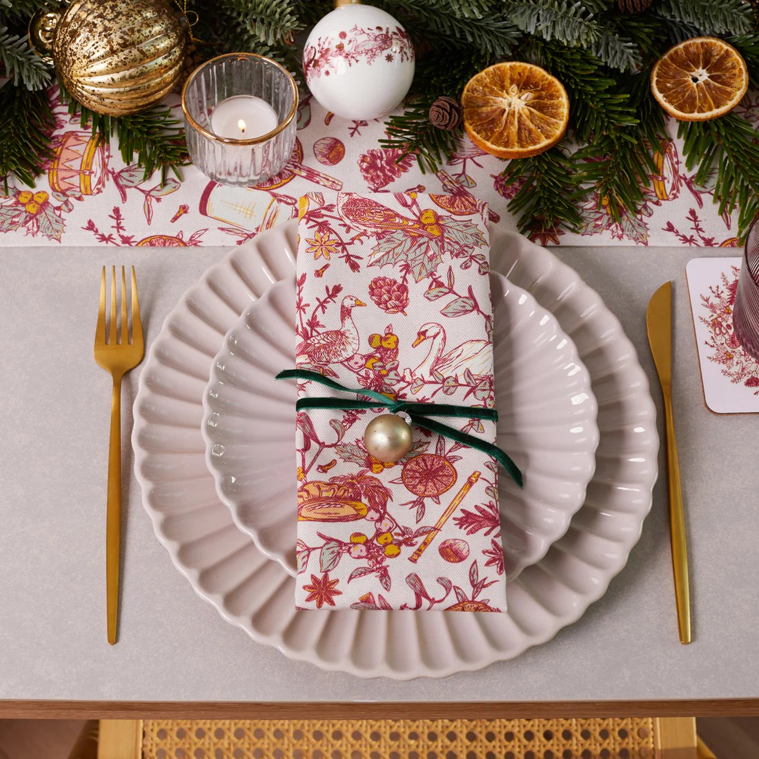 1VE1026-114 VICTORIA EGGS Twelve Days of Christmas Set of 4 Napkins #NA05/P4 (D-EU-E)