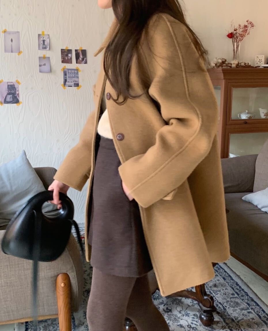 韓國 -簡約金扣羊絨褸 （羊毛80%）