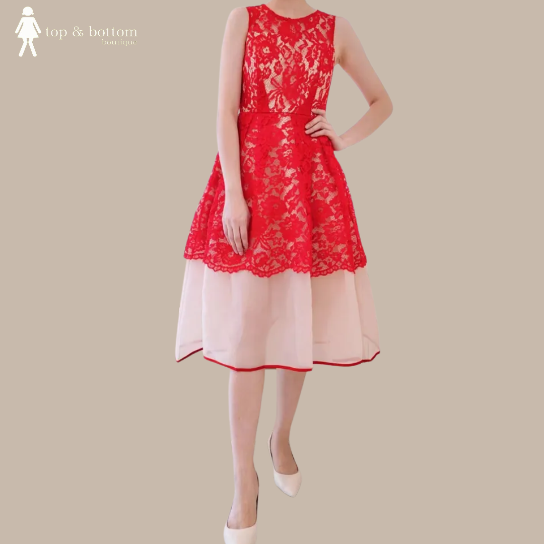 LACE DRESS WITH ORGANZA HEM