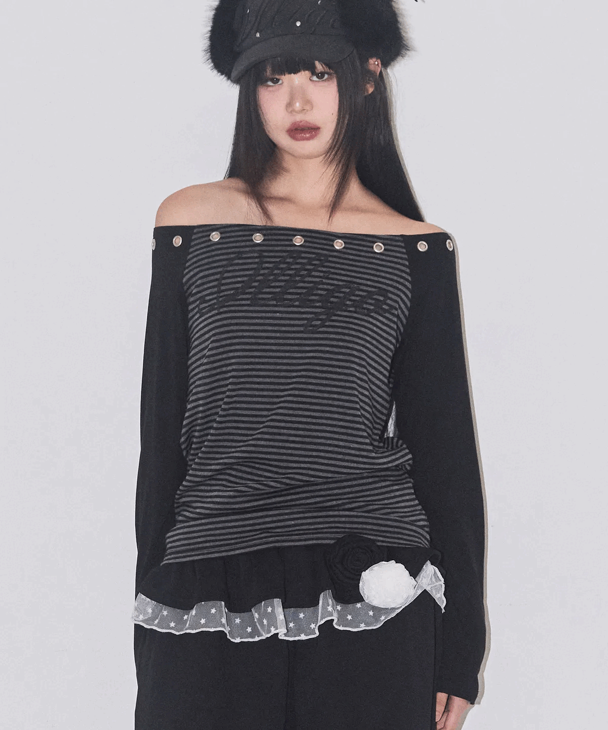 illigo - raglan off shoulder long sleeve (charcoal)