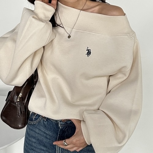 U.S. POLO ASSN. x RANAN 斜肩上衣 長袖 露肩 一字領 95681294