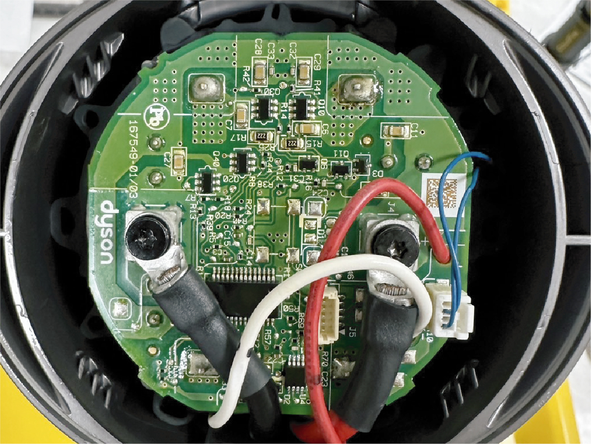 維修後 清潔接點與更換電源模組