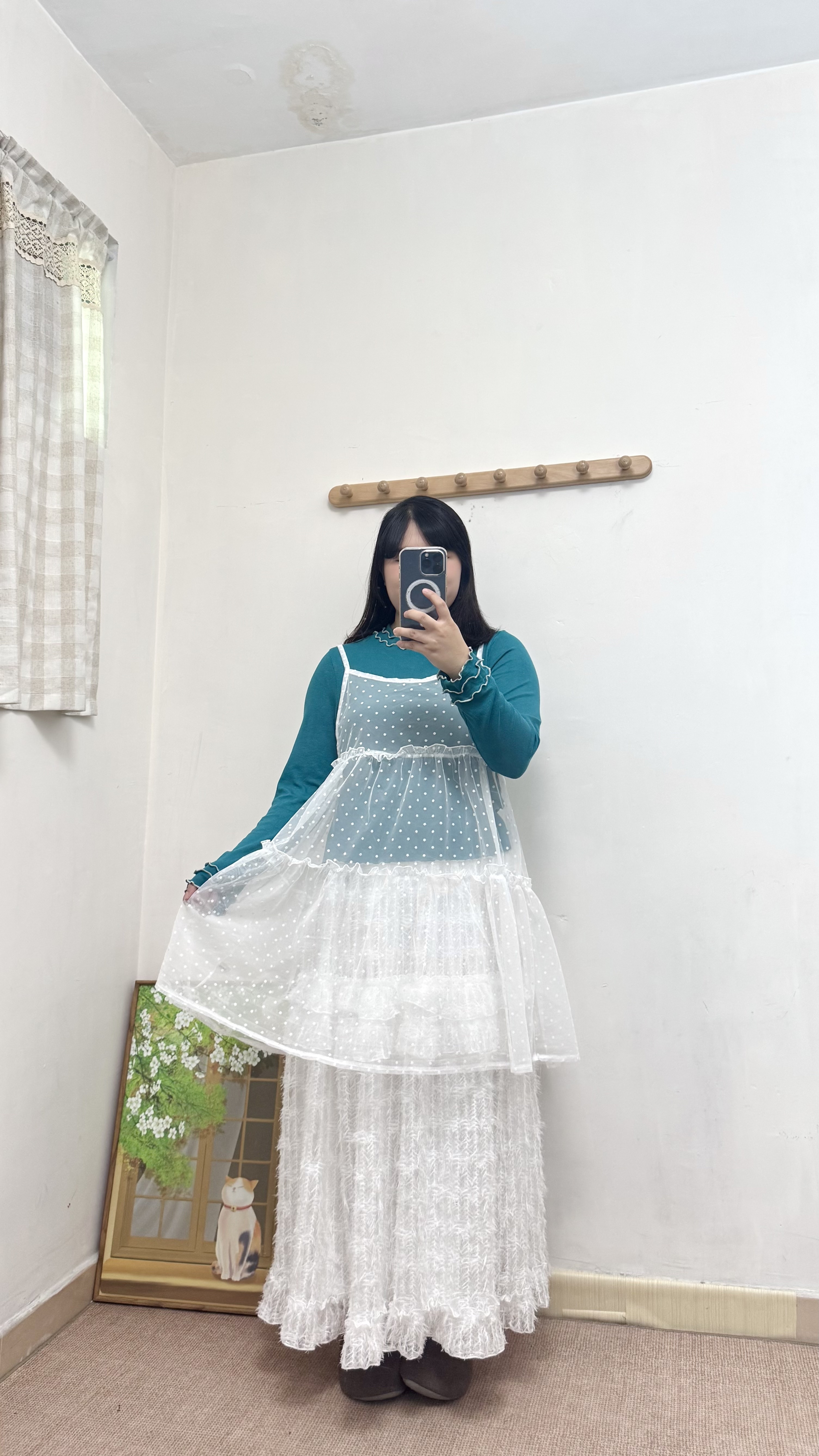 細花透身吊帶外搭