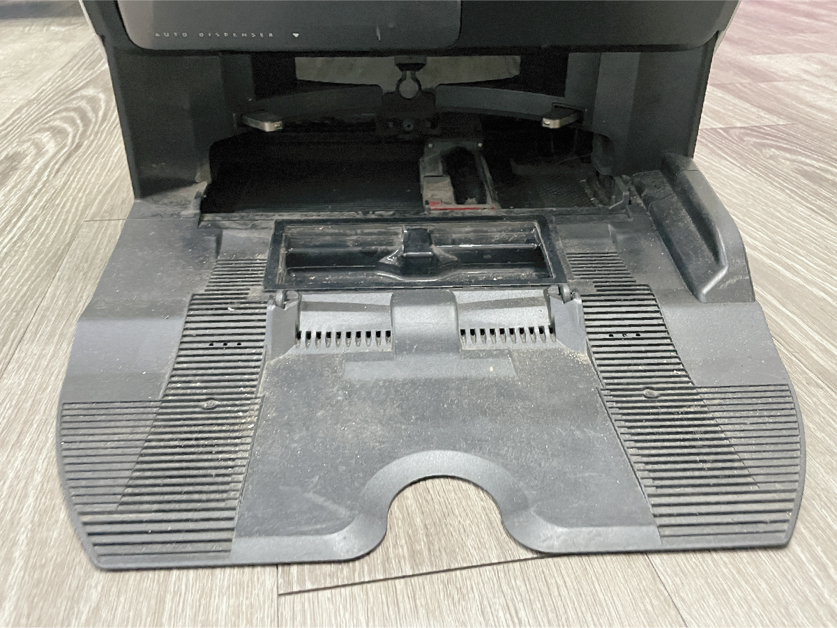 維修前 清洗盤與排水區堵塞