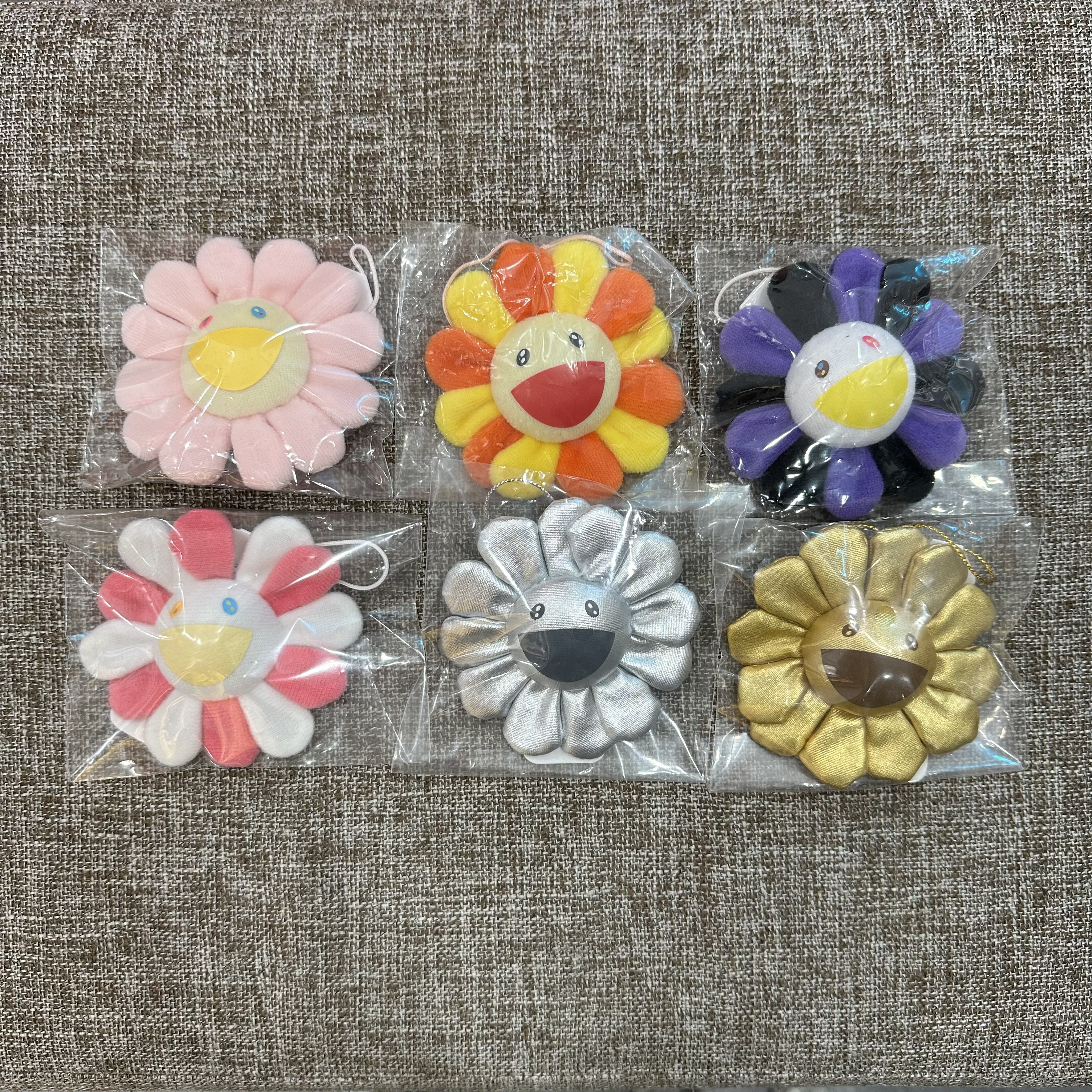 村上隆 Takashi Murakami Flower Plush Strap 8CM 太陽花