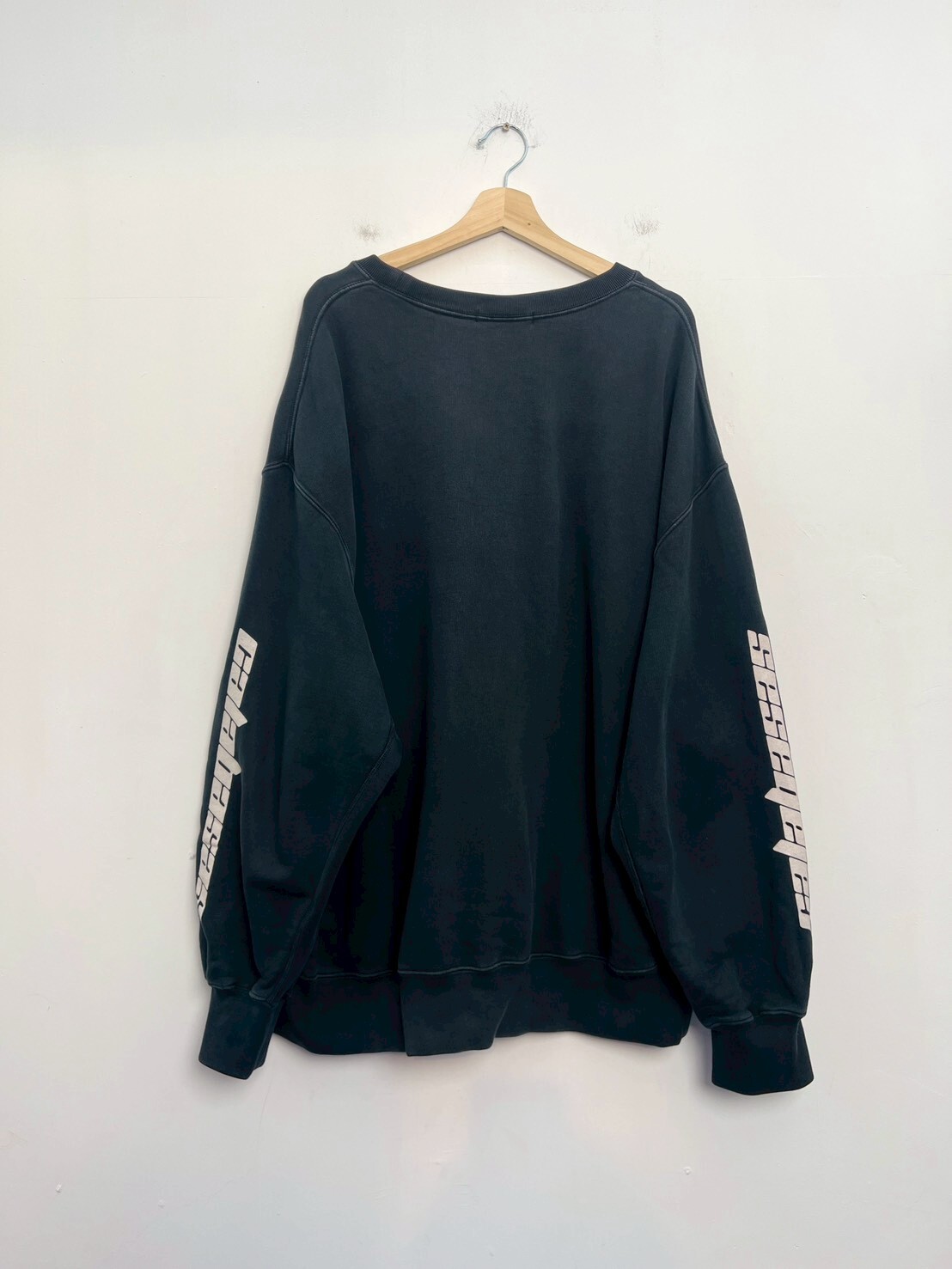 Yeezy Season 4 Calabasas Crewneck Sweatshirt SIZE XL