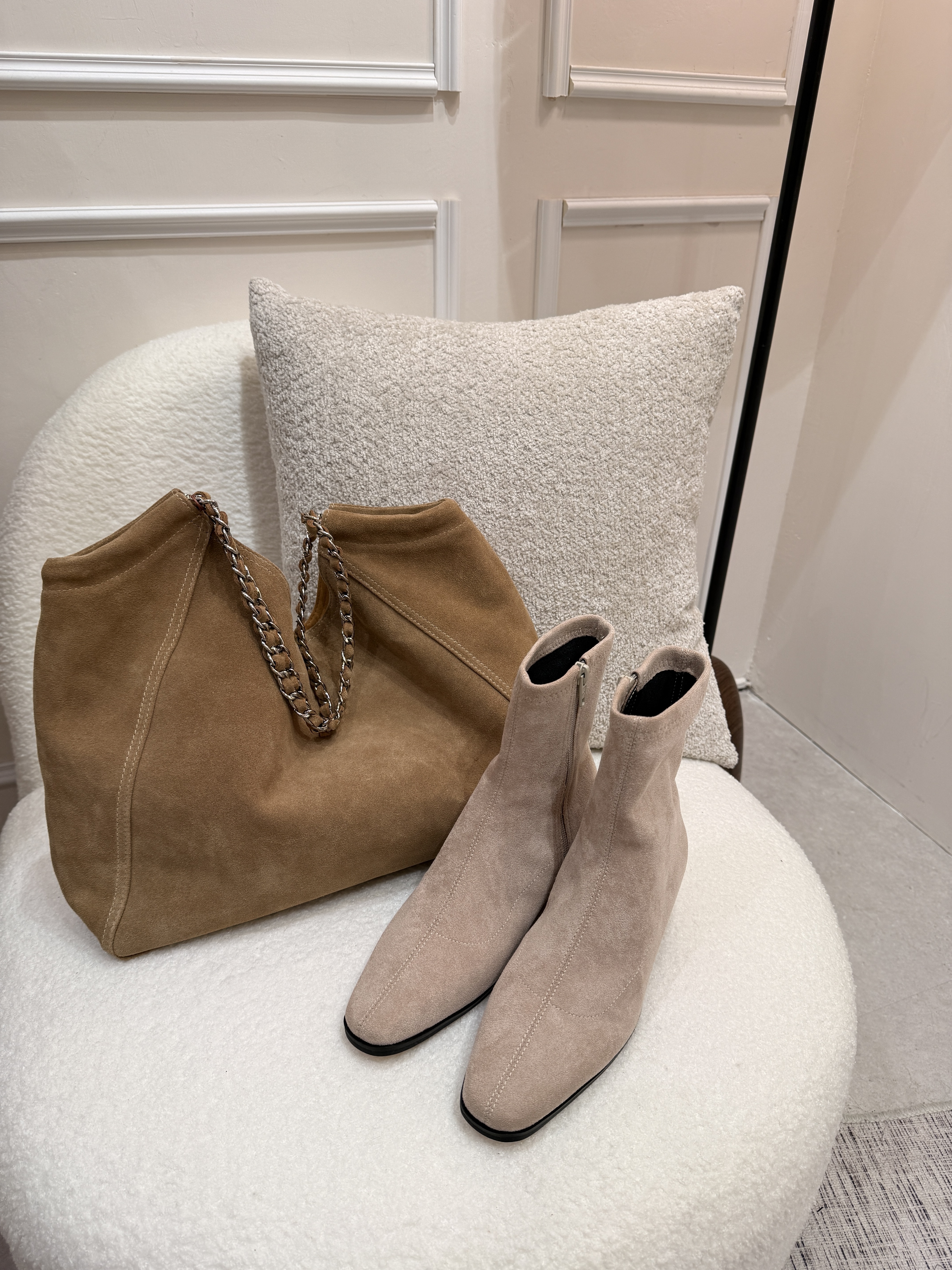 皮穿鏈子Suede Handbag (35cm)