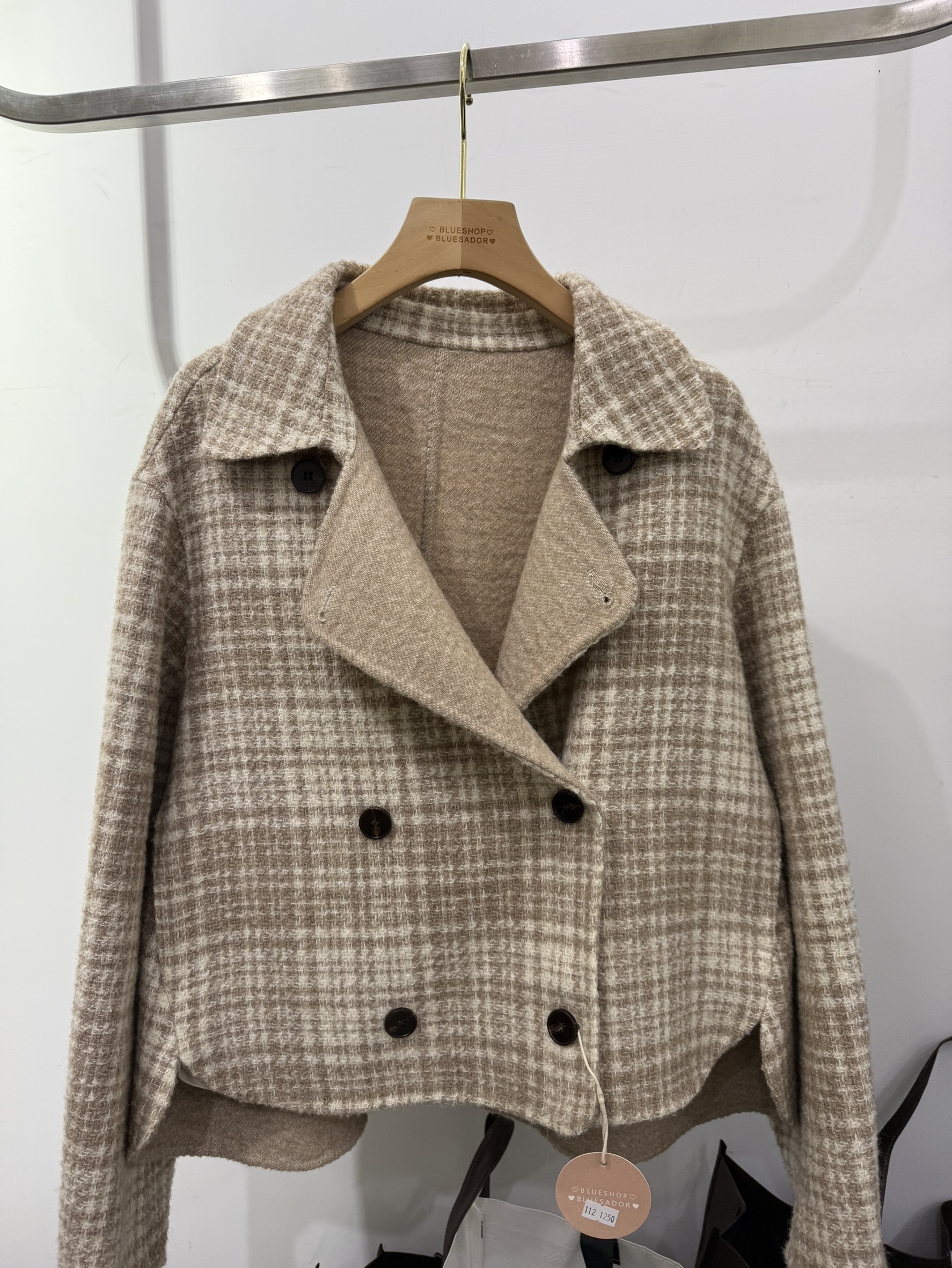 112 格紋羊絨外套