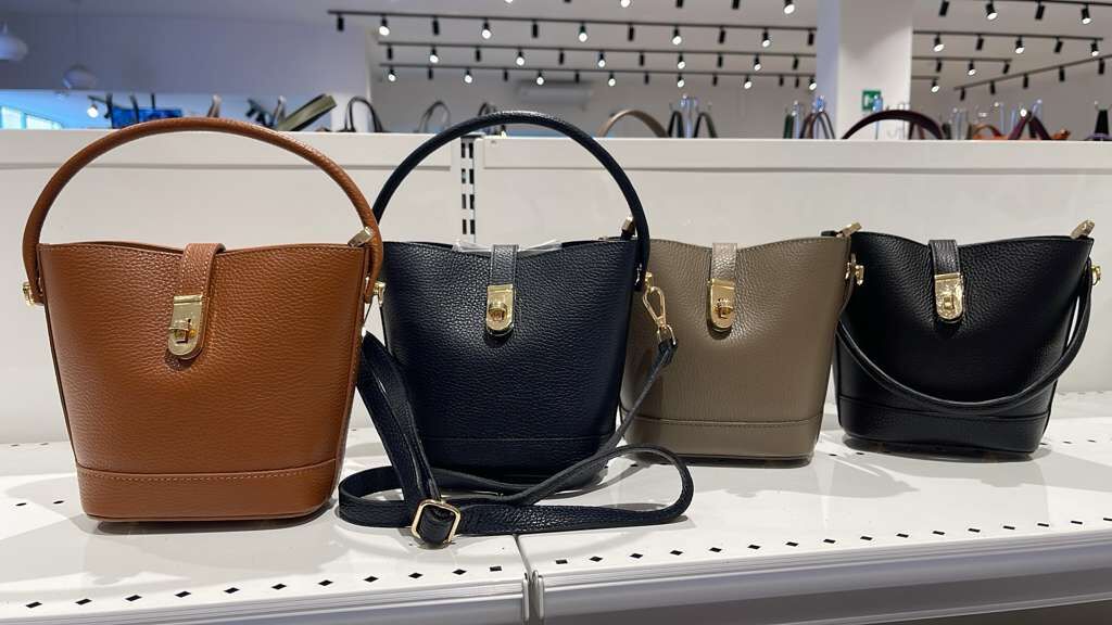 【直播】意大利皮具 LL102612 水桶手提斜孭包