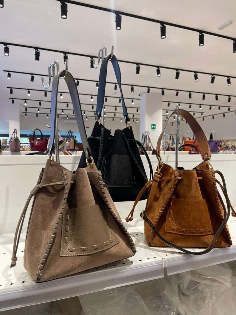 【直播】意大利皮具 LL102619 索帶兩用包