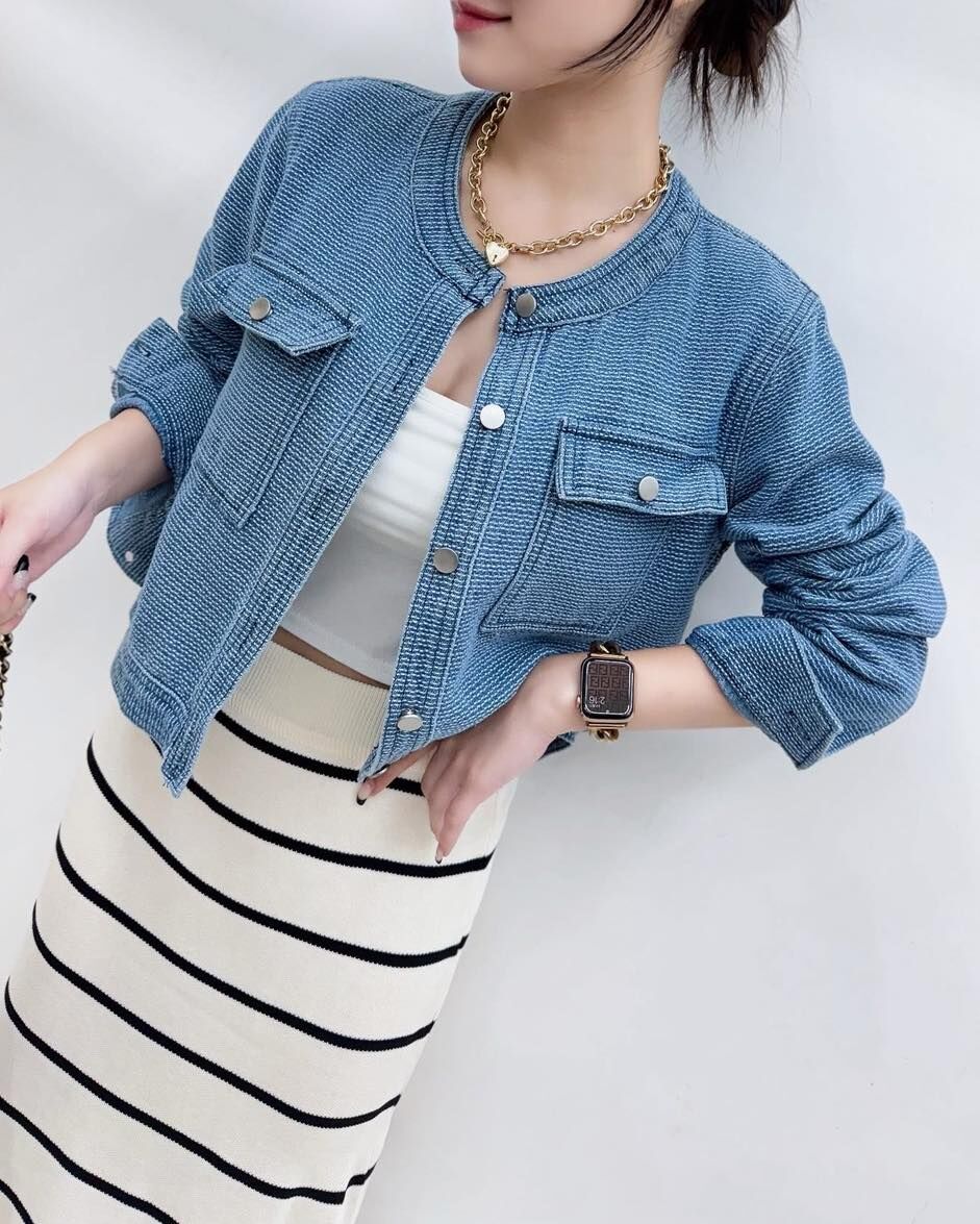 【超質感小香騎士風牛仔外套】（現貨）