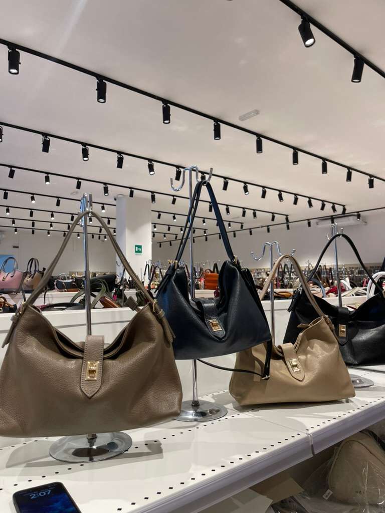 【直播】意大利皮具 LL102624 側孭袋