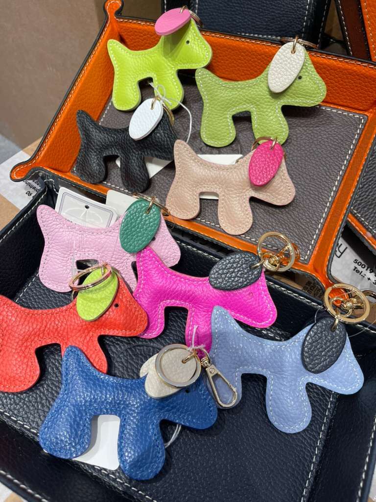 【直播】意大利皮具 LL102621 狗狗匙扣 (大)