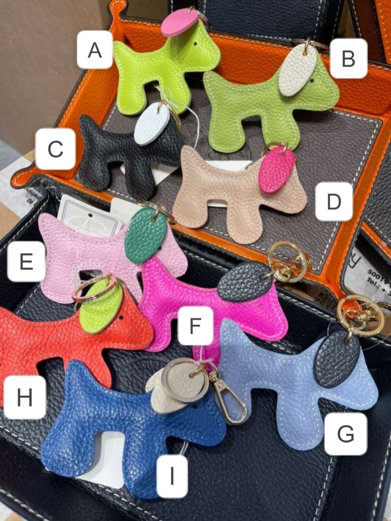 【直播】意大利皮具 LL102621 狗狗匙扣 (大)