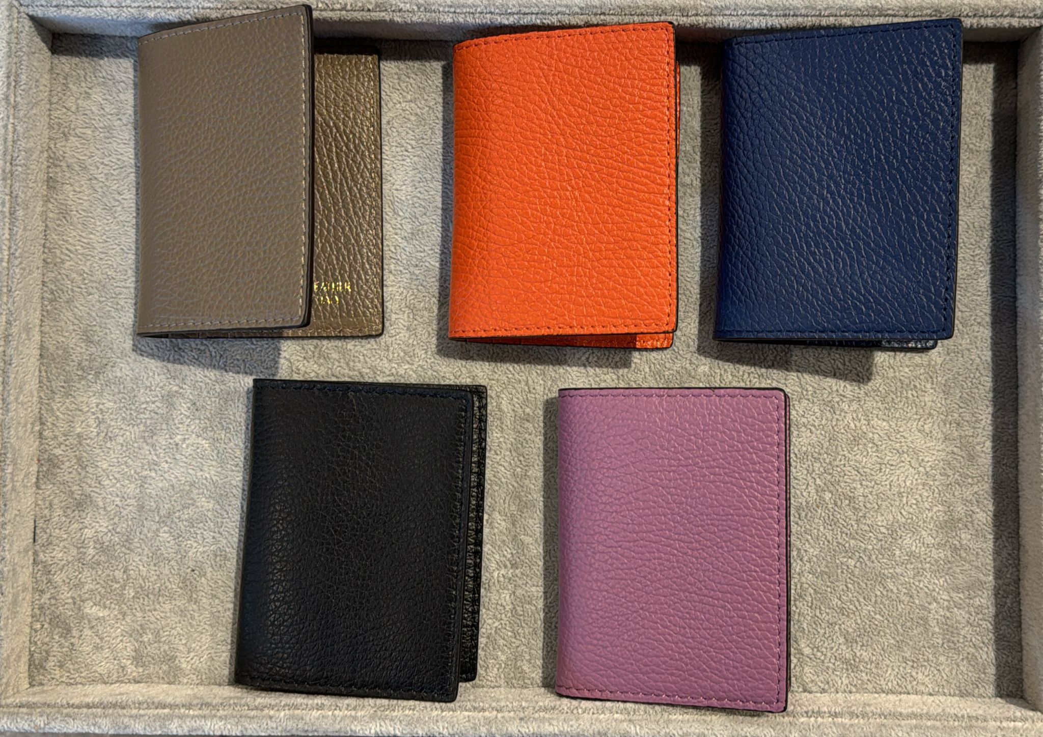 【直播】意大利皮具 LL102633 摺疊卡套