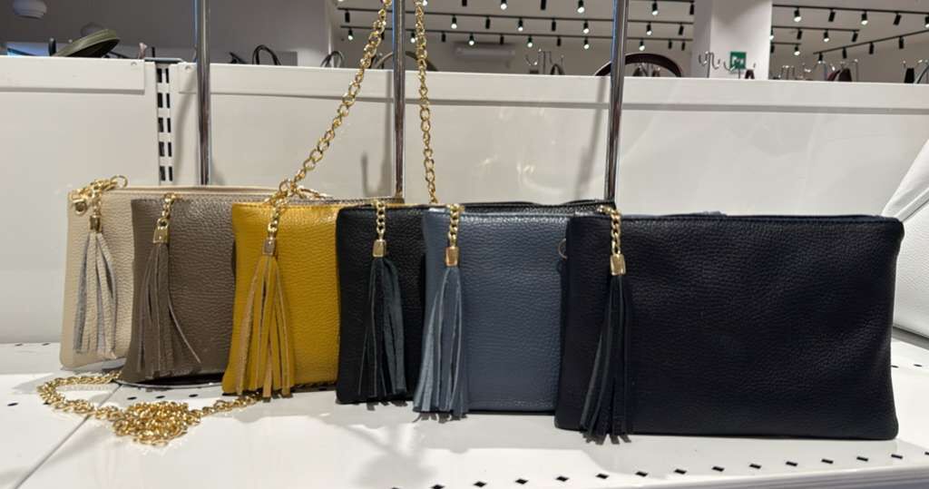 【直播】意大利皮具 LL102628 鏈條斜孭包