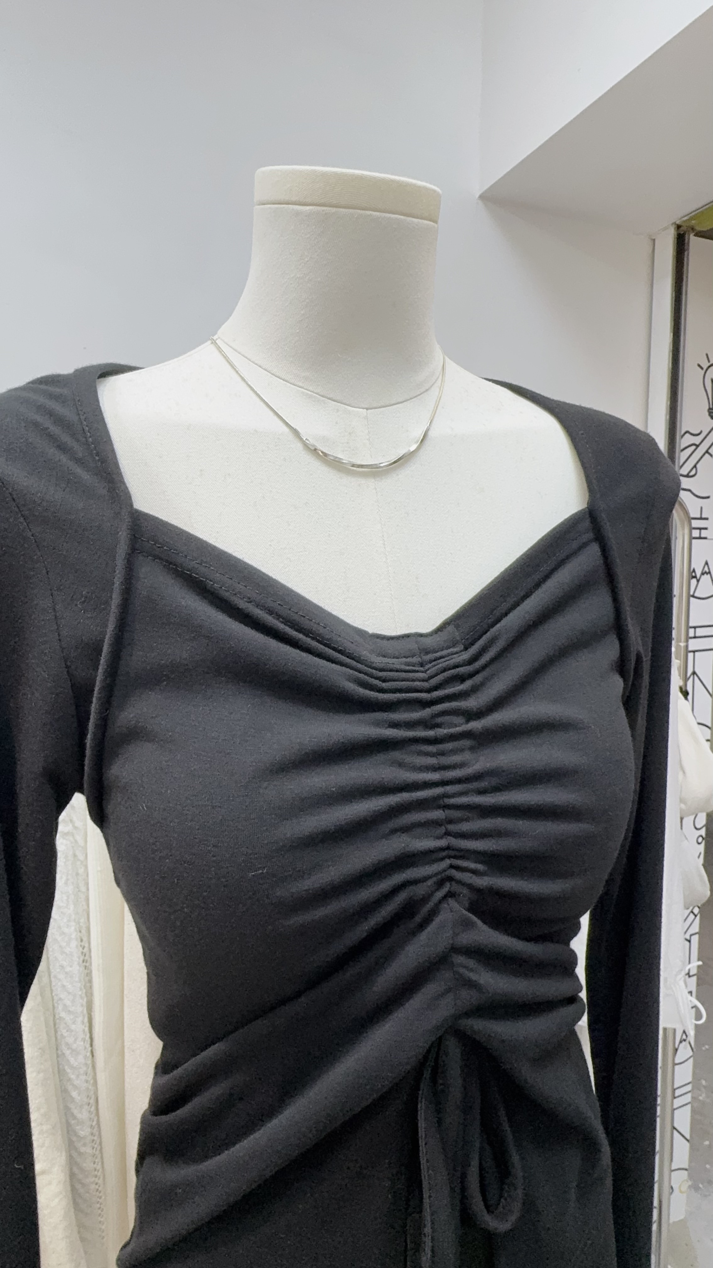 心形肩束束帶Top🖤