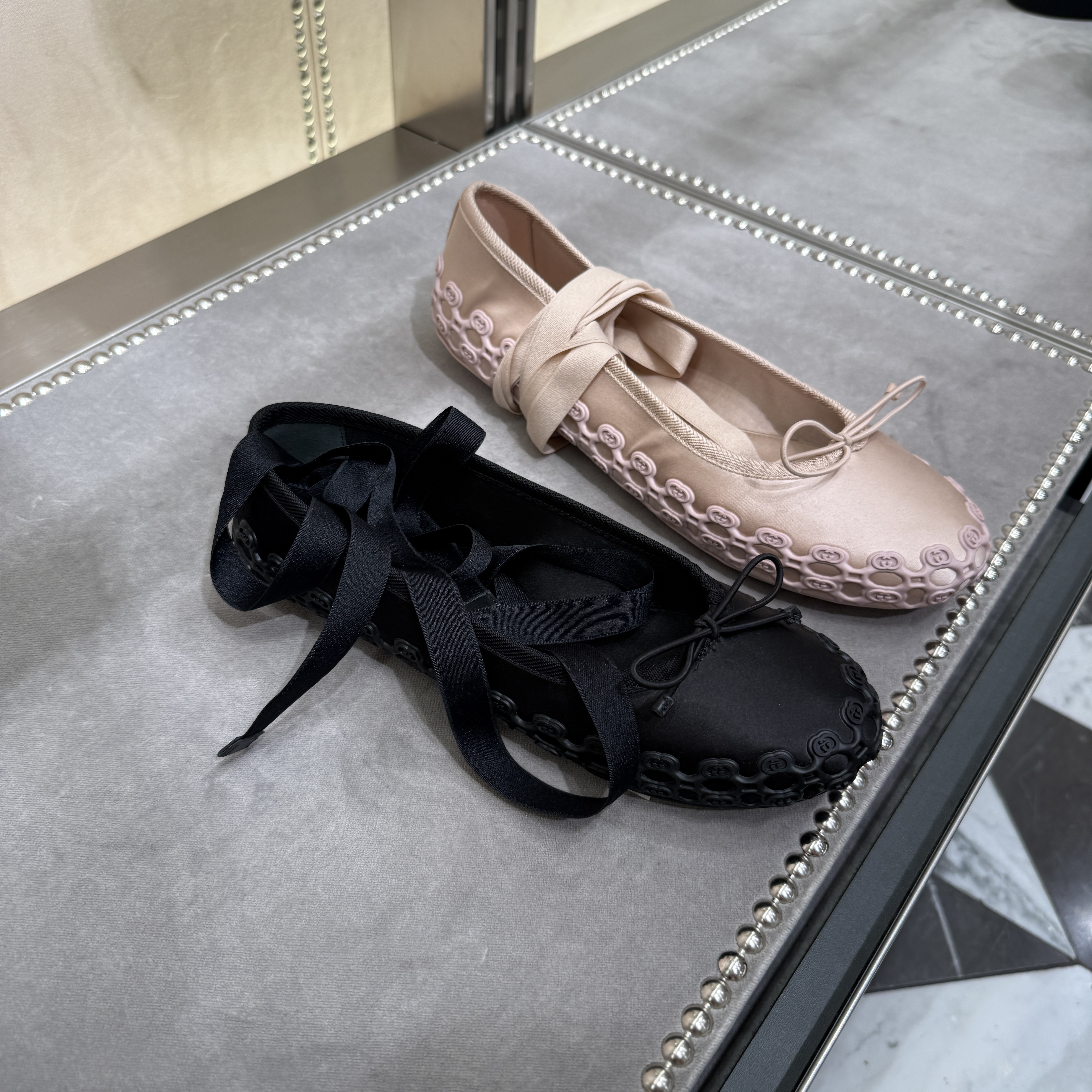 Gucci straps Ballerina 2 colors 814545