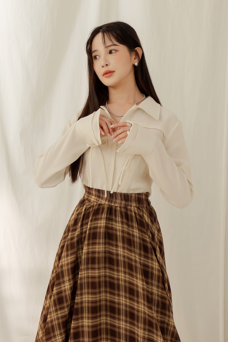 下擺側開衩造型袖襯衫