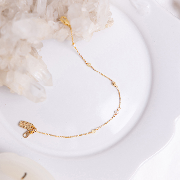 十一月誕生石 • 風信子 • 重生的愛 – 珍珠黃水晶 – 手鍊