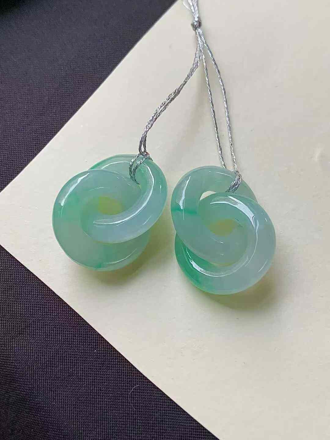 1014319 翡翠環環相扣一對