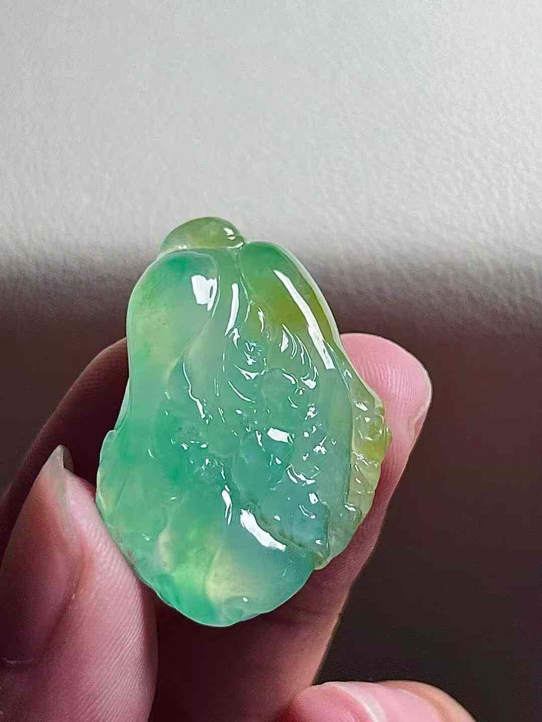 1014320 翡翠黃翡白菜