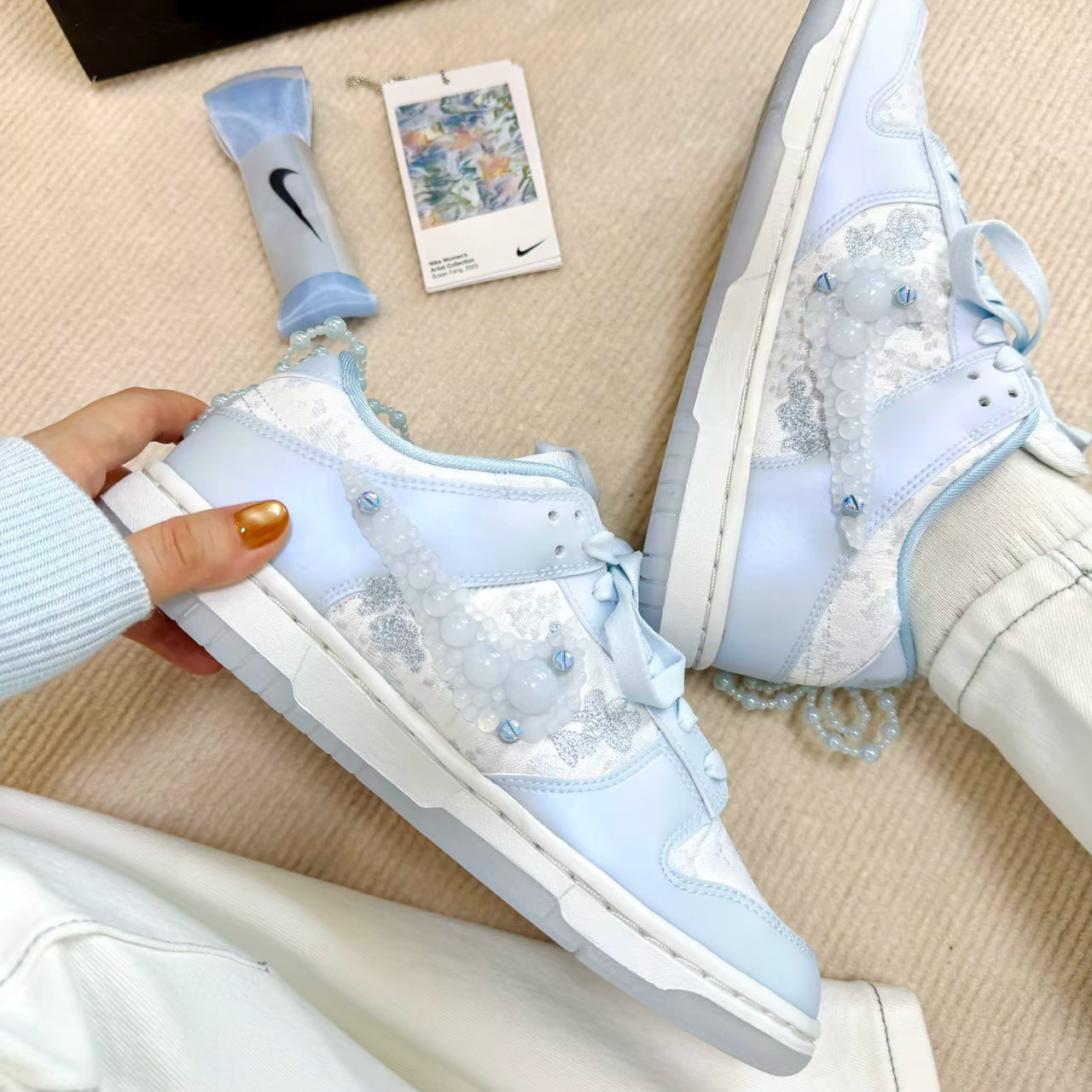 聯名款 Nike x Susan Fang Wmns Dunk Low 女鞋 珍珠花朵 寶寶藍 休閒鞋 HV8575-100